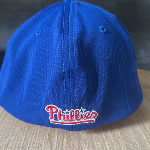 47 Brand one size stretch fit PHILLES ball cap Philadelphia Phillies - Picture 3 of 8